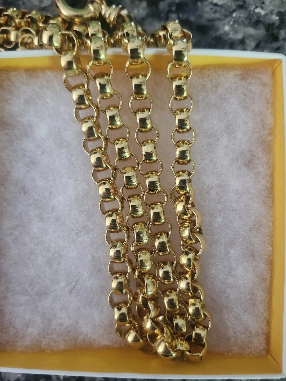 Vtg Joan Rivers Gold Tone Rollo Chain Necklace-3 Heart Charms